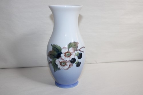 Petit vase porcelaine royal - vase,
