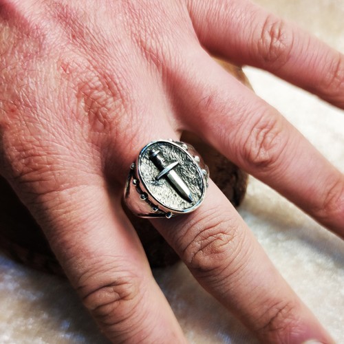 Bague chevalier templier fait