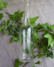 BOUTEILLE ANCIENNE EN VERRE