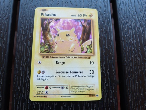 Carte pokémon pikachu - pokémon, holo