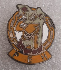 Pins insigne PEH Chiens jaunes