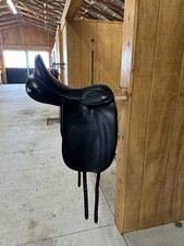 Hulsebos CC MW (2014) Dressage Saddle 18”