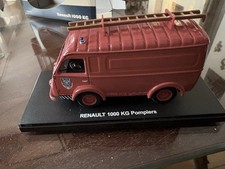 Camion Pompiers Renault 1000