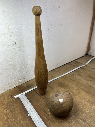 Ancien jeu une quille - ancien,