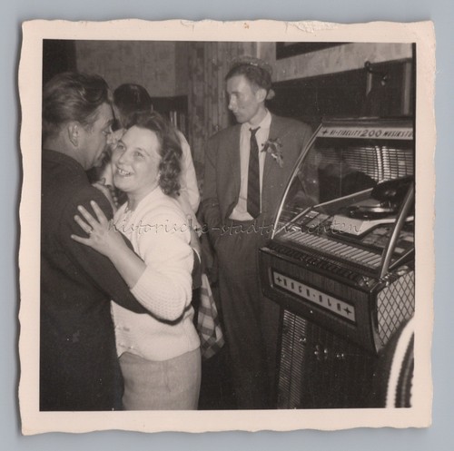 Dance evening with jukebox - dance,