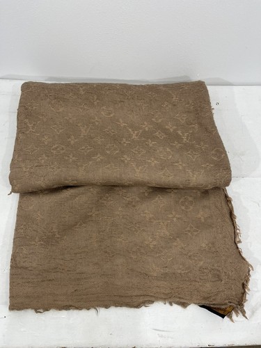 Foulard louis vuitton - louis,