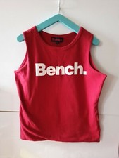 Bench fitted red Vest, Large size, in excellent condition