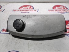 RÉSERVOIR D'ESSENCE PGO