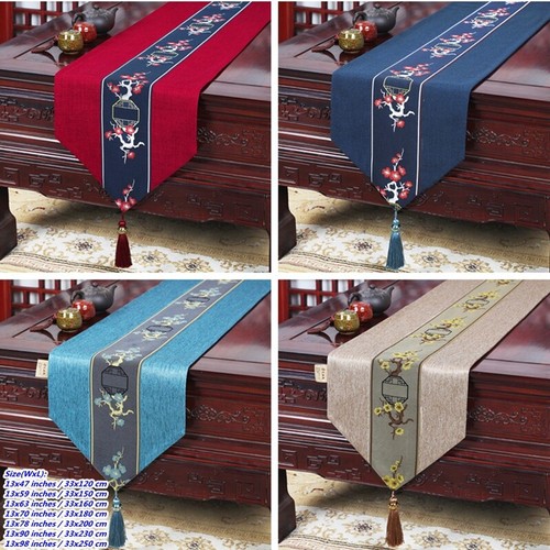 Table chemin avec glands - glands, style