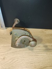 Ancienne Très Jolie serrure de porte Peu Commun A Saisir 