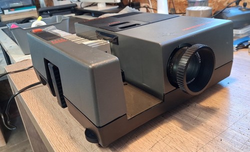 Projecteur diapositives - de,