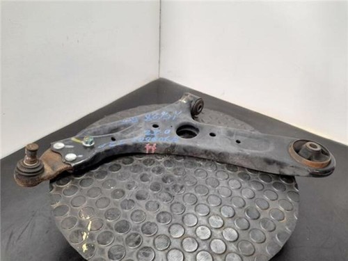 Bras suspension inférieur - de,