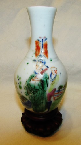 Petit vase chinois soliflore - petit,