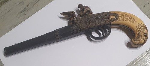 Reproduction un pistolet - ,