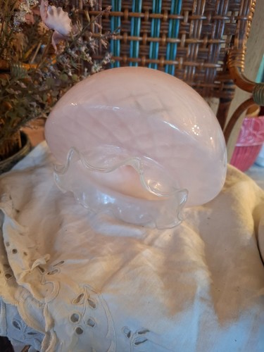Ancienne suspension verre