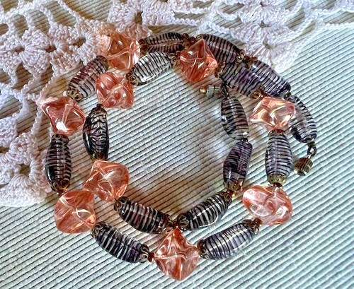 Collier ancien perles verre