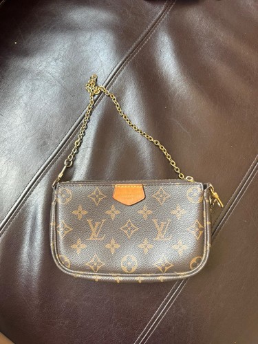 Louis vuitton monogram - louis,
