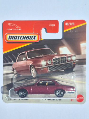 Miniature matchbox jaguar - matchbox, 1/64