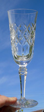 Val Saint Lambert? Lemberg? Flûte à champagne en cristal taillé Haut. 18,8 cm