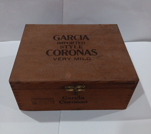 Vtg wood cigar box - vtg,