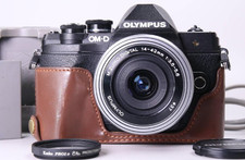 Olympus OM-D E-M10 Mark III