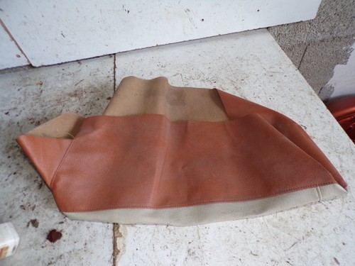 Couverture selle ton - couverture,