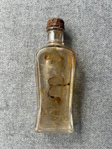 Bouteille flacon after - after, shave