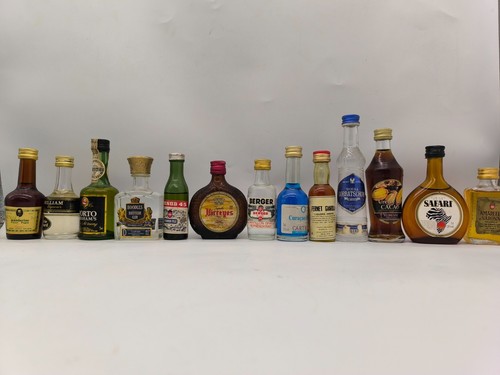 Lot mignonettes - lot, 13