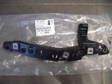 support pare choc avant gauche