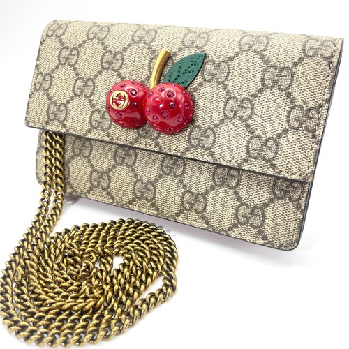 Gucci cherry supreme canvas - gg,