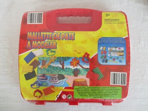 Mallette valisette rouge - , de