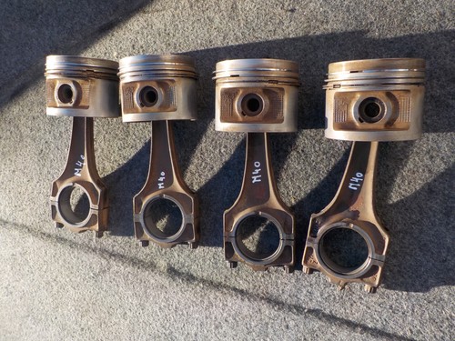 Pistons bielles - (4, pieces)