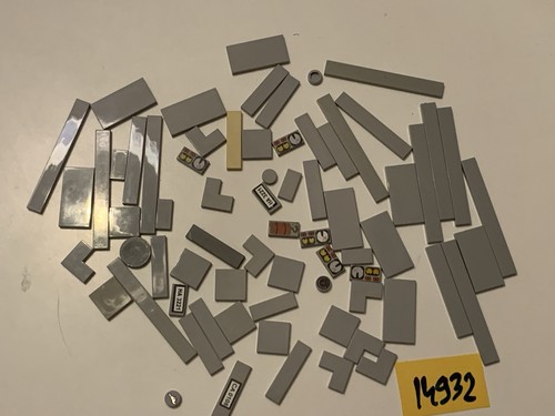 Lot pièce lego plaques - de,