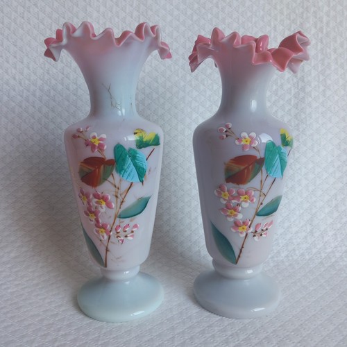 Paire vases anciens en - de,