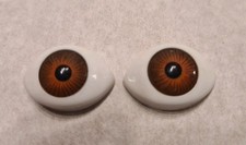 Yeux Marrons Acryliques de