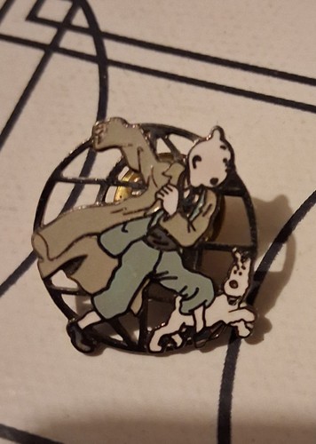 Pin objectif tintin noir - objectif,