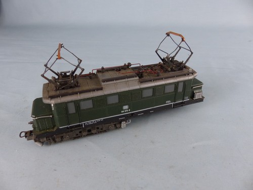 Roco locomotive 144 - roco,