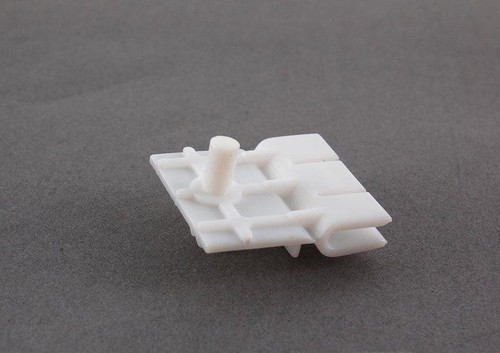 Clip fixation pare chocs - de,