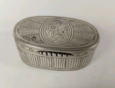 Boite, Pilulier ovale