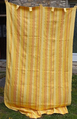 Grand rideau jaune orange - , 145