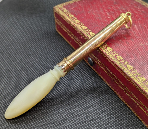 Ancien rare hochet - rare, en