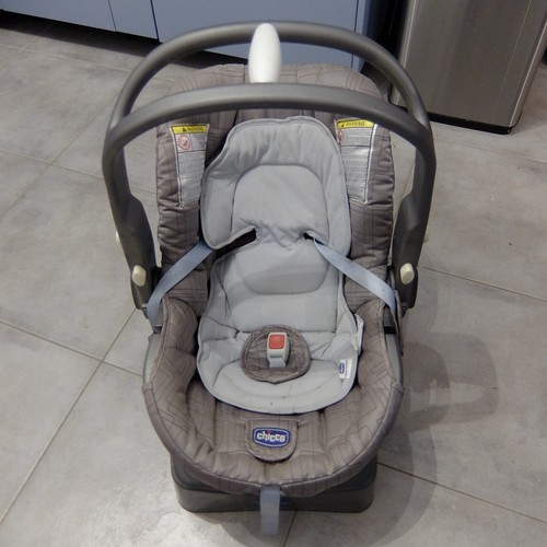 Siège auto chicco - auto, base