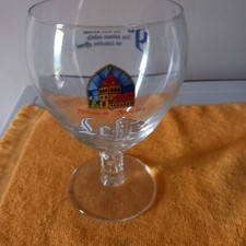 Verre  bière LEFFE9° inscription à l'arrière