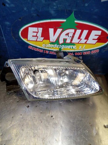 8111016630 phare droit toyota - 8111016630,
