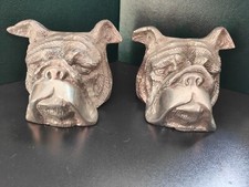 Bouledogue / Serre livres Kare