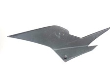 Cache carenage sous selle