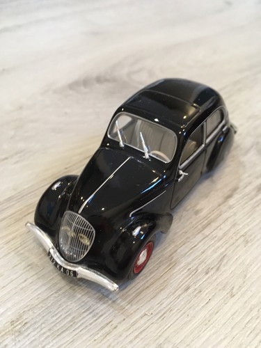 Peugeot 202 ixo altaya - 202,