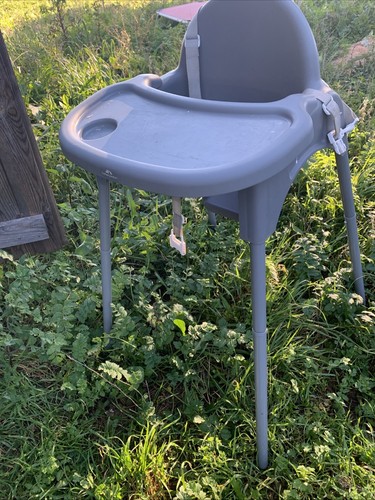 Chaise haute bébé - haute,