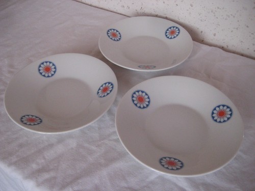 Lot assiettes en - lot,