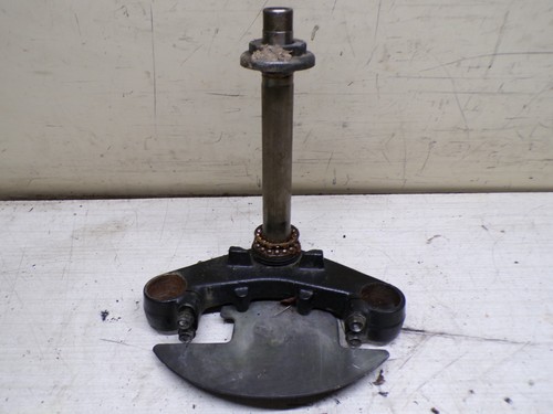 Fourche inferieur honda - de,